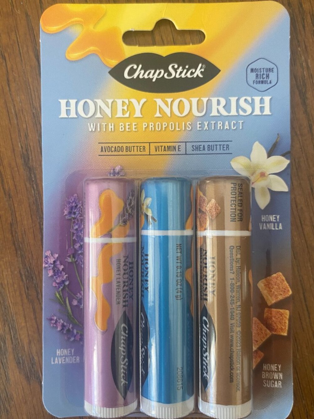 CHAPSTICK Honey Nourish *Vanilla, Lavender, Brown Sugar*